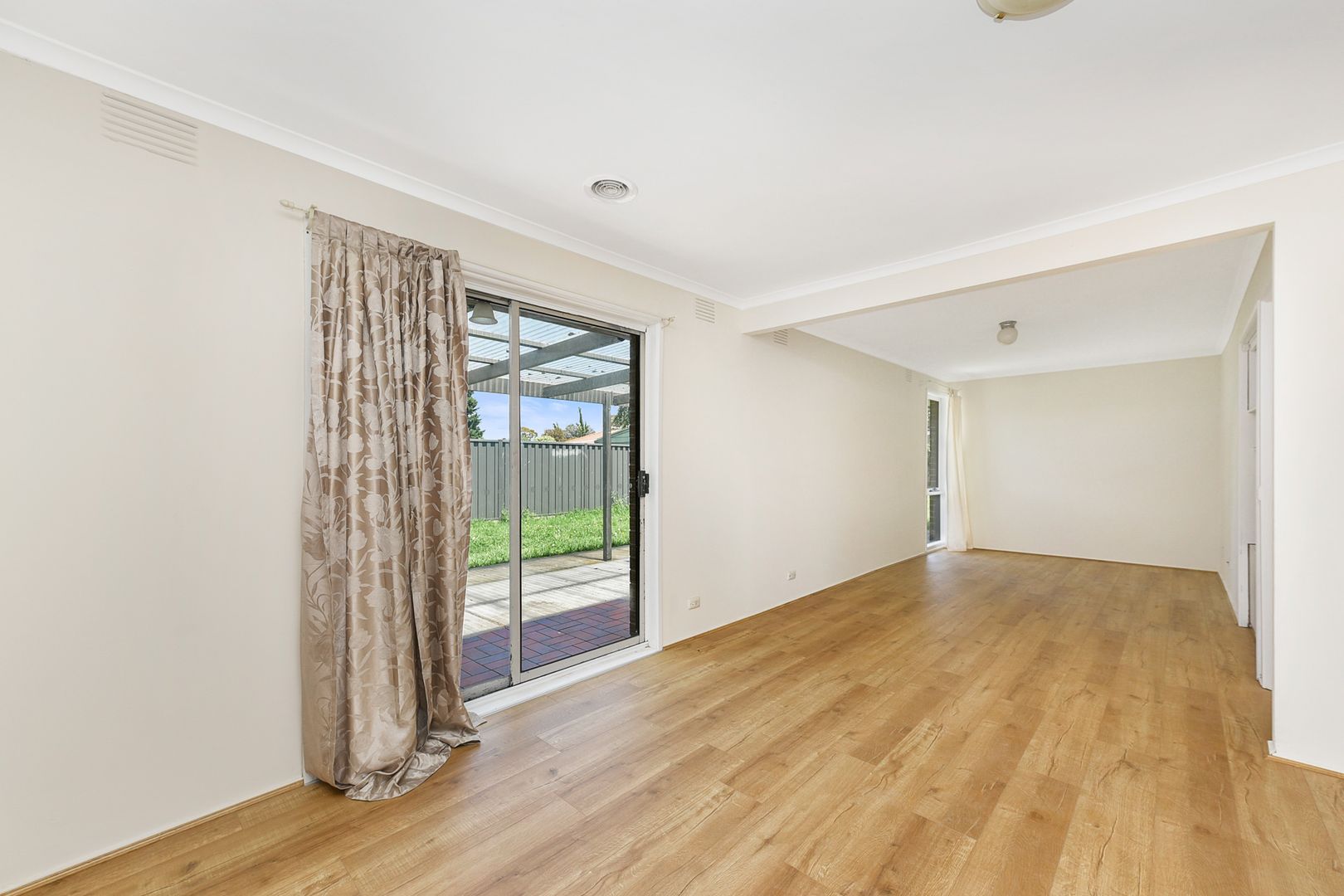 277 South Gippsland Highway, Cranbourne VIC 3977, Image 2