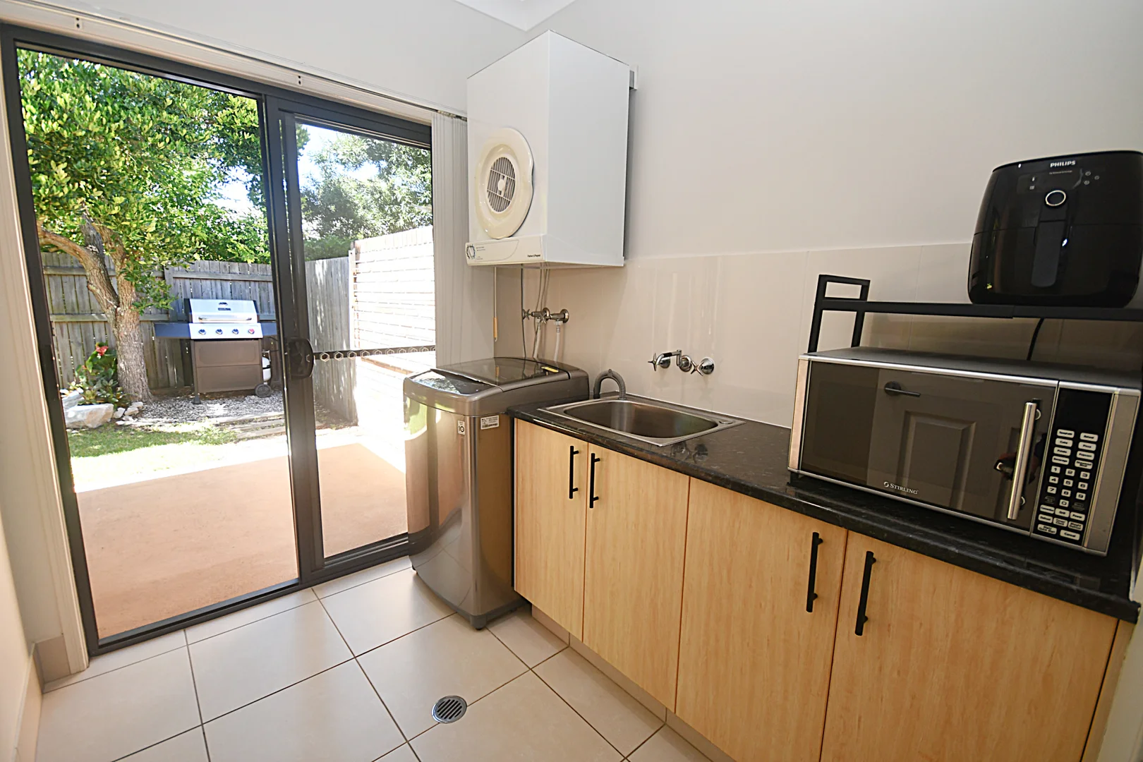 Additional image 11 of 11/142-146 Elizabeth Street, Urangan QLD 4655