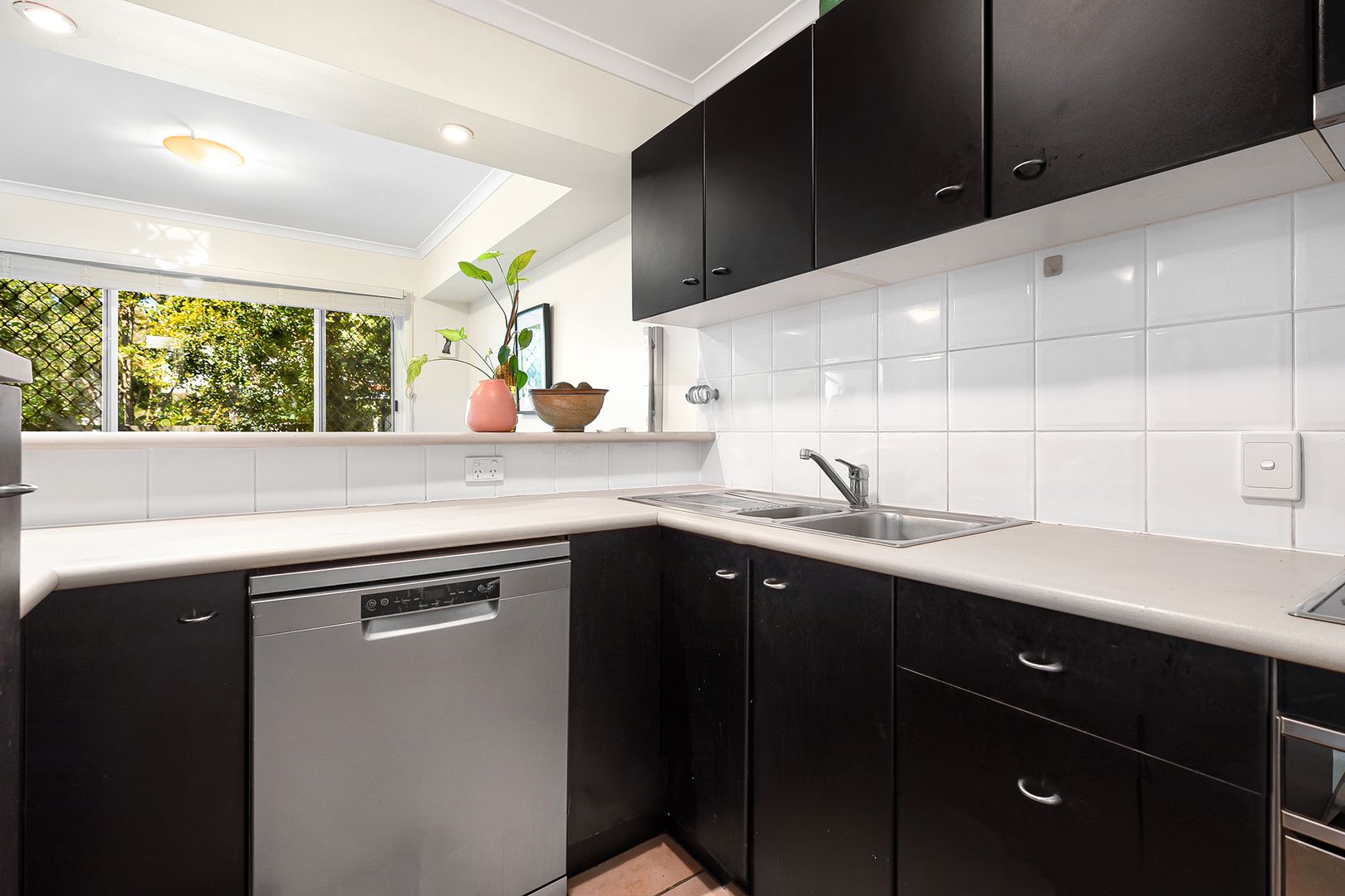20/1 Beacon Court Sunrise Beach QLD 4567 Domain