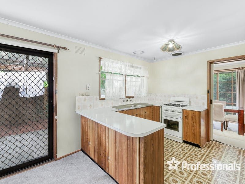 13 O'Connor Road, Knoxfield VIC 3180, Image 2