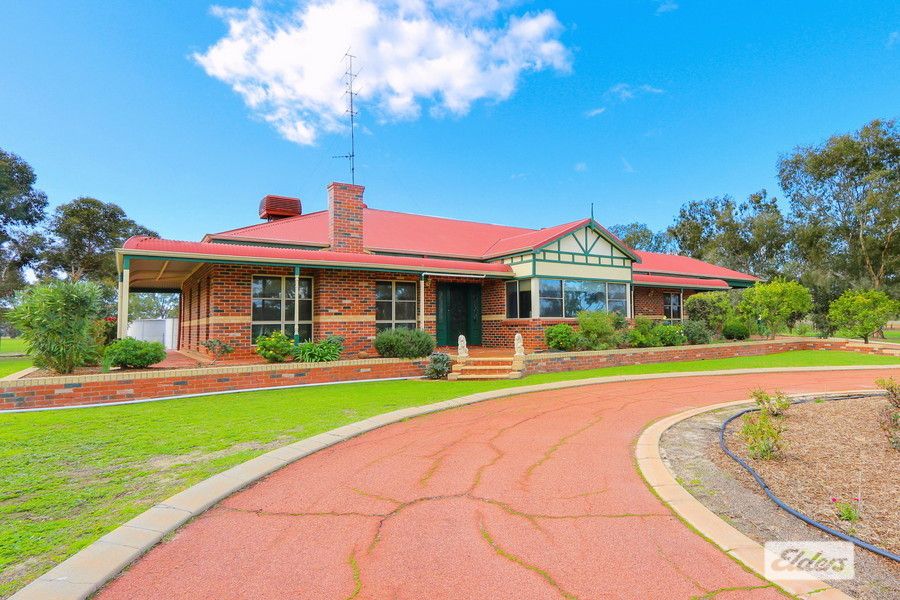 35 Aubrey Road, York WA 6302, Image 2