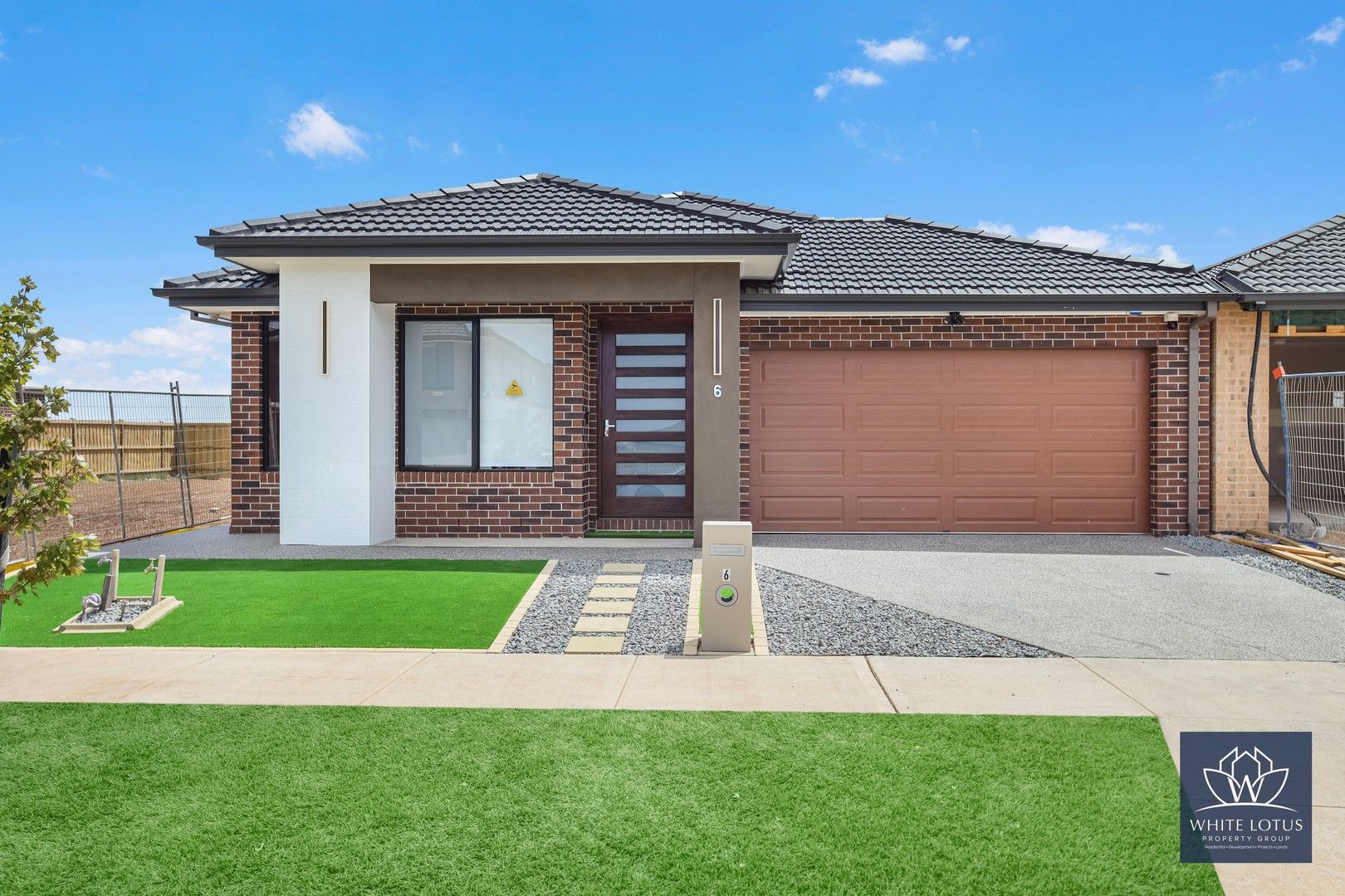 4 bedrooms House in 6 Celosia Way TARNEIT VIC, 3029