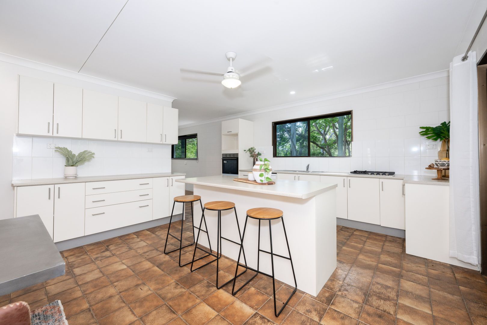 111 Fryers Road, Hervey Range QLD 4817, Image 2