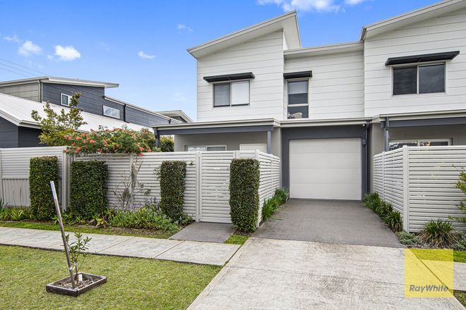 Picture of 5/4 Everglades Crescent, WOY WOY NSW 2256