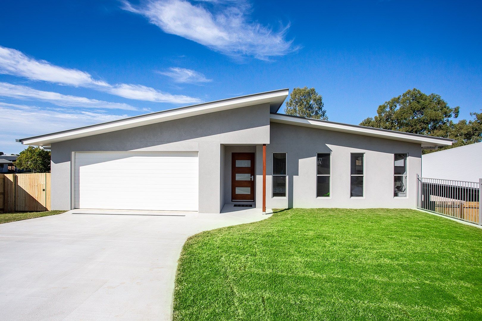 10 Farmer Crt, Southside QLD 4570, Image 0