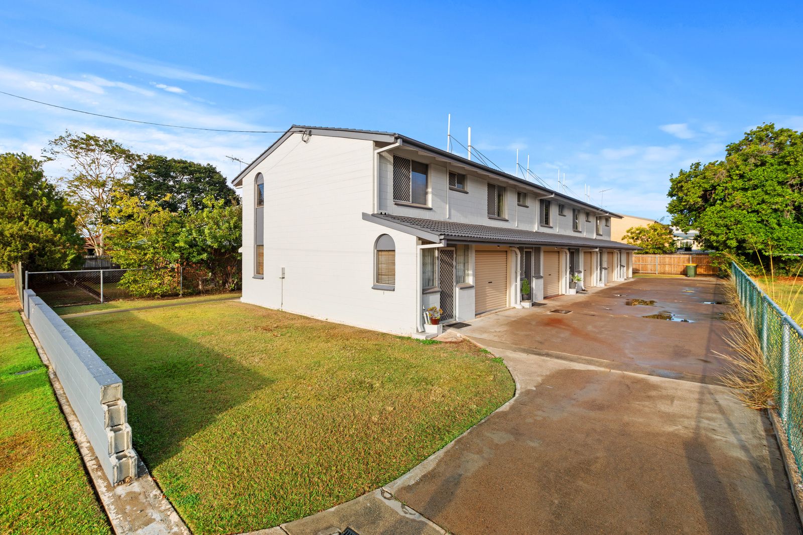 2 bedrooms Townhouse in 5/42 Ronald Street WYNNUM QLD, 4178