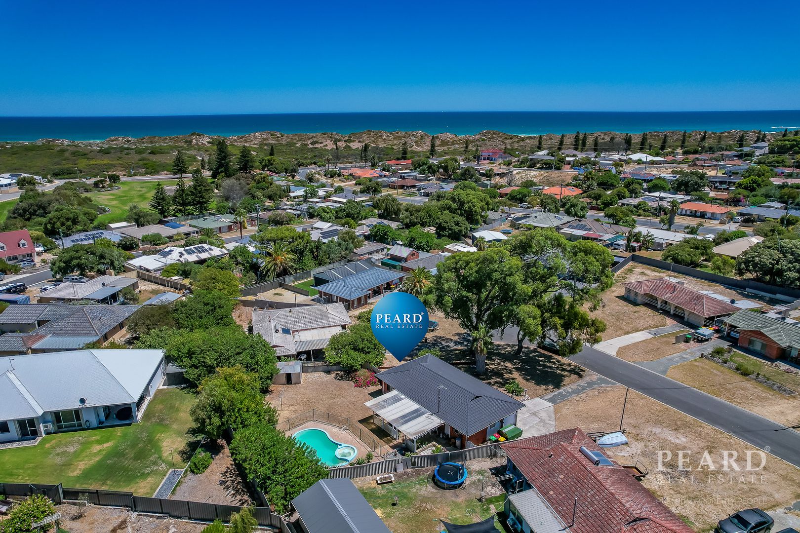 10 Eyre CRT, Two Rocks WA 6037 - House For Rent | Domain