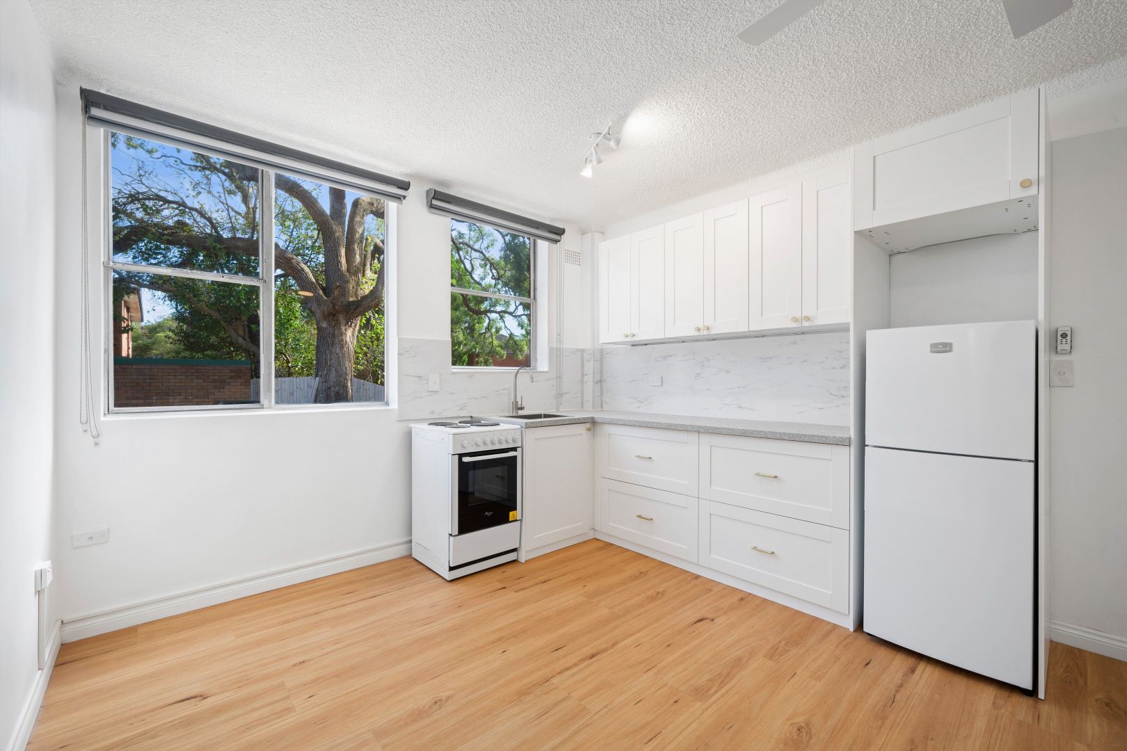 1 bedrooms Apartment / Unit / Flat in 10/12 Cecil Street ASHFIELD NSW, 2131