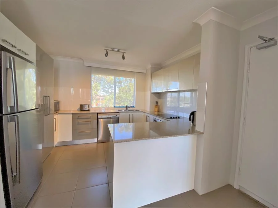 Additional image 3 of 8/249 Bayview Street, Runaway Bay QLD 4216