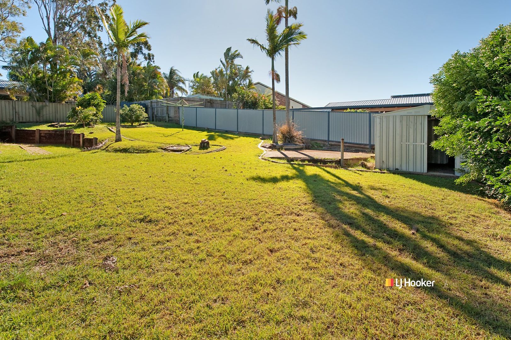 43 Woodlands Avenue, Petrie QLD 4502, Image 2