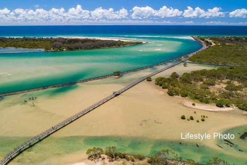 2 bedrooms Apartment / Unit / Flat in 4/20 Acacia Apartmen Newry Street URUNGA NSW, 2455