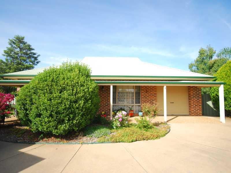 2/27 Wiradjuri Crescent, WAGGA WAGGA NSW 2650, Image 0