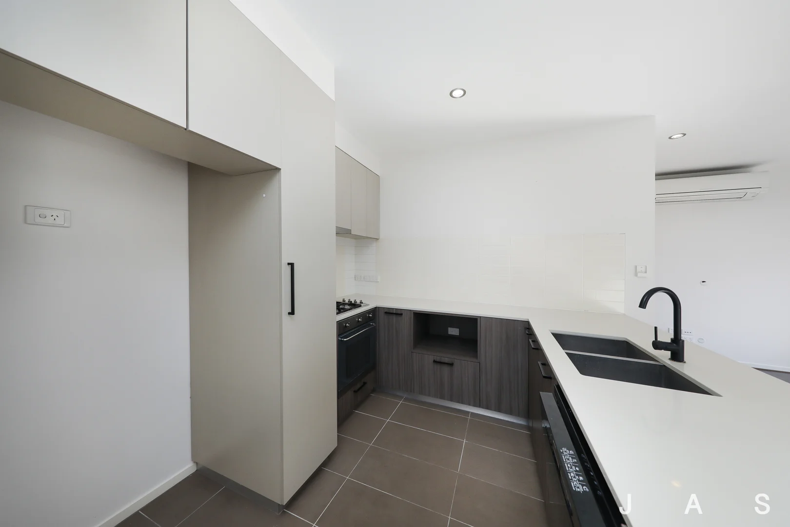 Additional image 6 of 50 La Scala Avenue, Maribyrnong VIC 3032