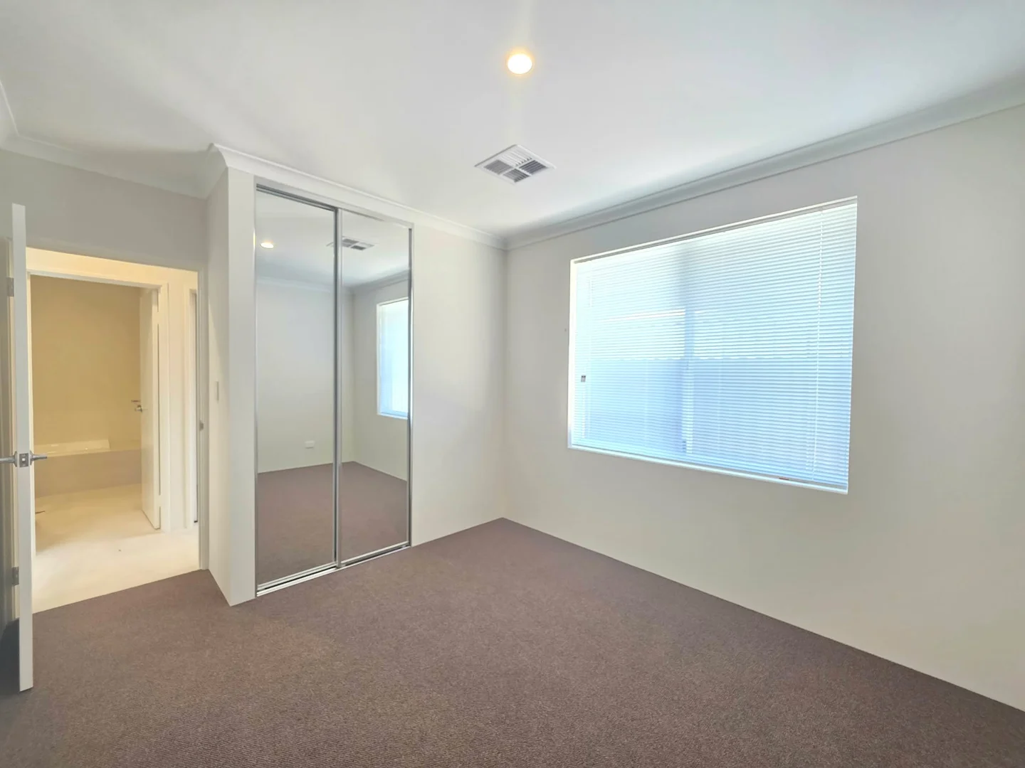 Additional image 12 of 61 Deauville Approach, Madora Bay WA 6210