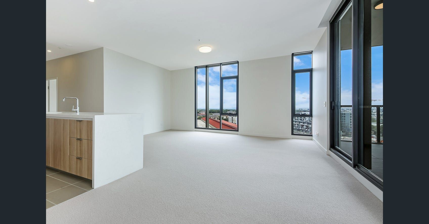 3 bedrooms Apartment / Unit / Flat in 905/1 Link Road ZETLAND NSW, 2017