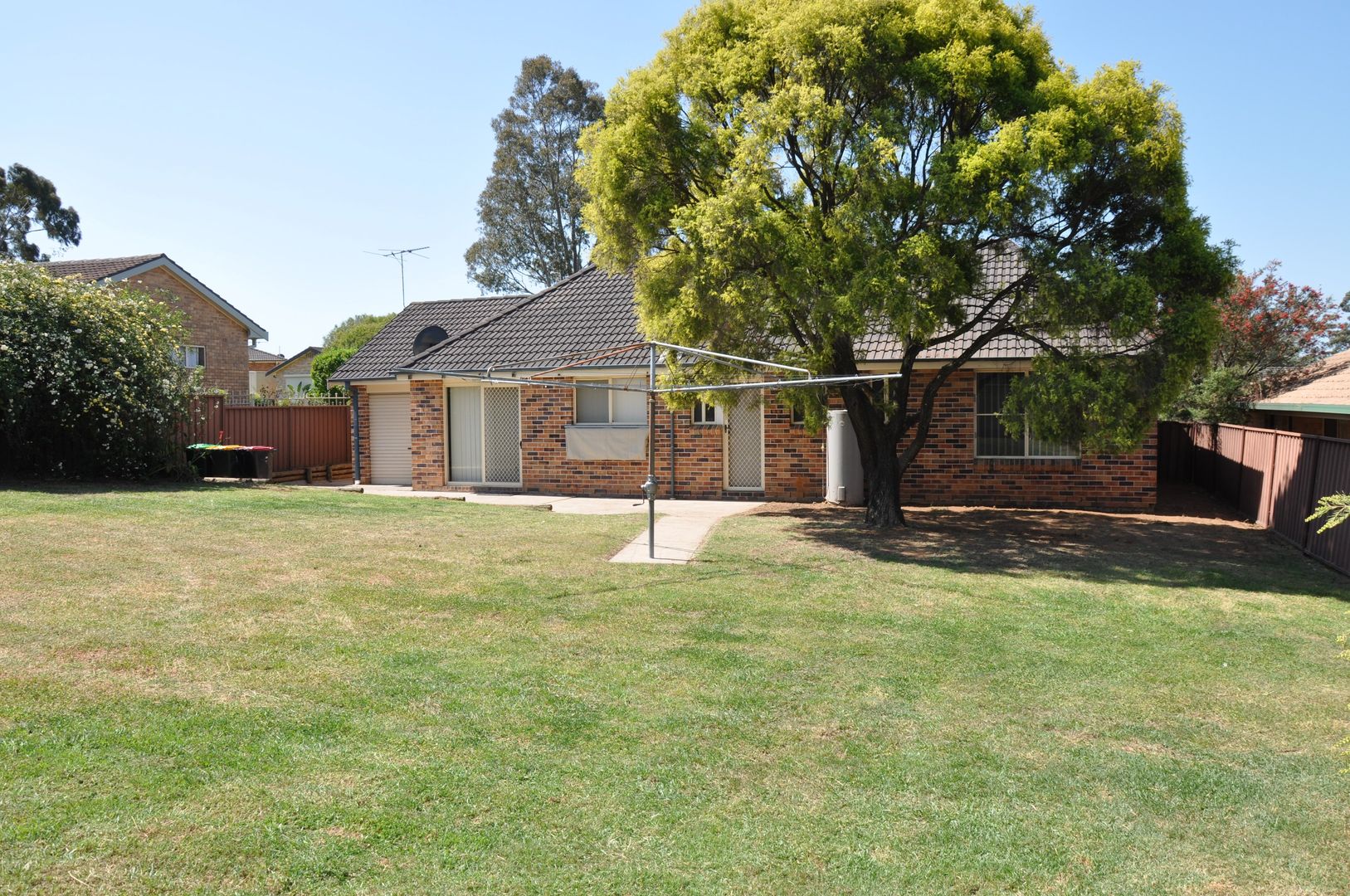 16 Madden Parade, Singleton NSW 2330, Image 1