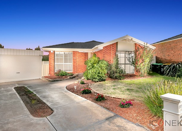 17 Oldfield Place, Epping VIC 3076