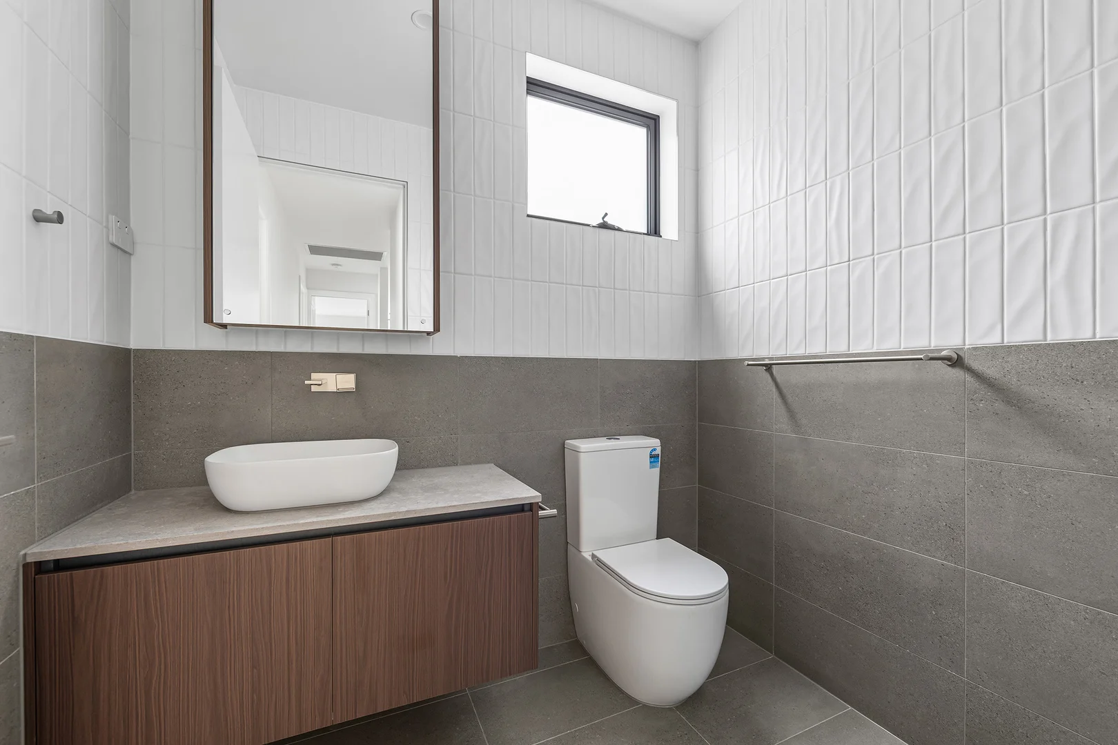 Additional image 12 of 2/142 Warrigal Road, Camberwell VIC 3124