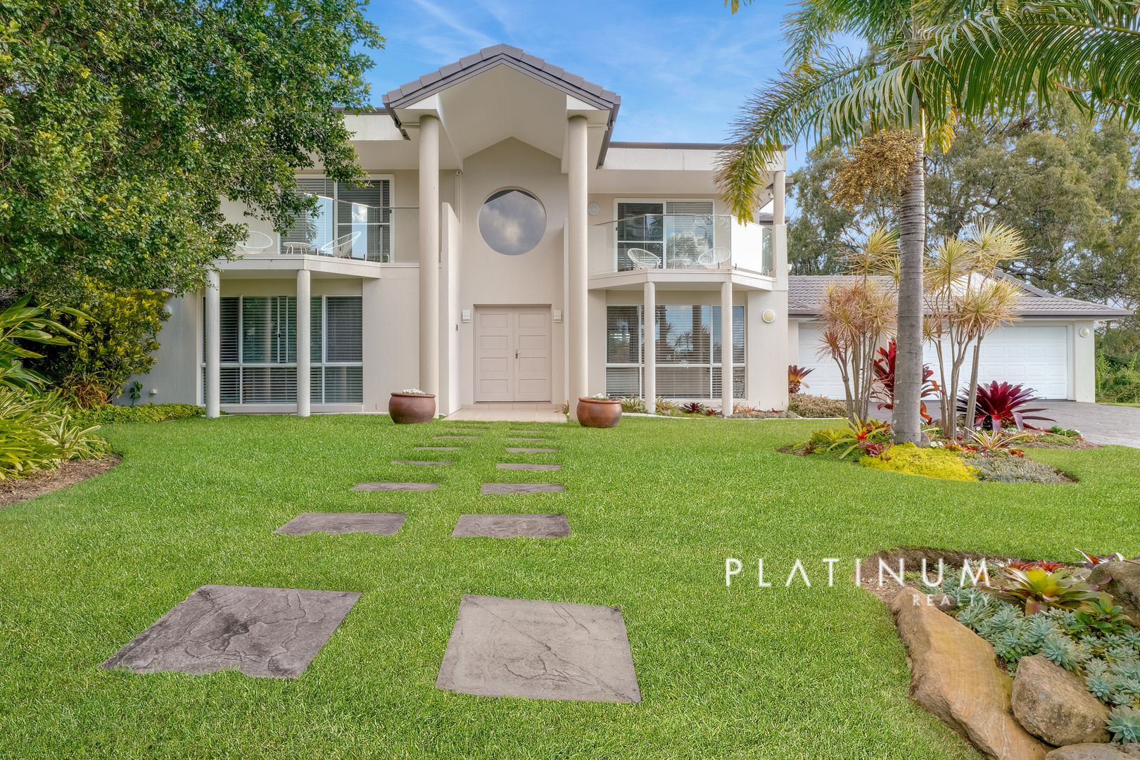 3638 Buckingham Way, Elanora QLD 4221 Domain