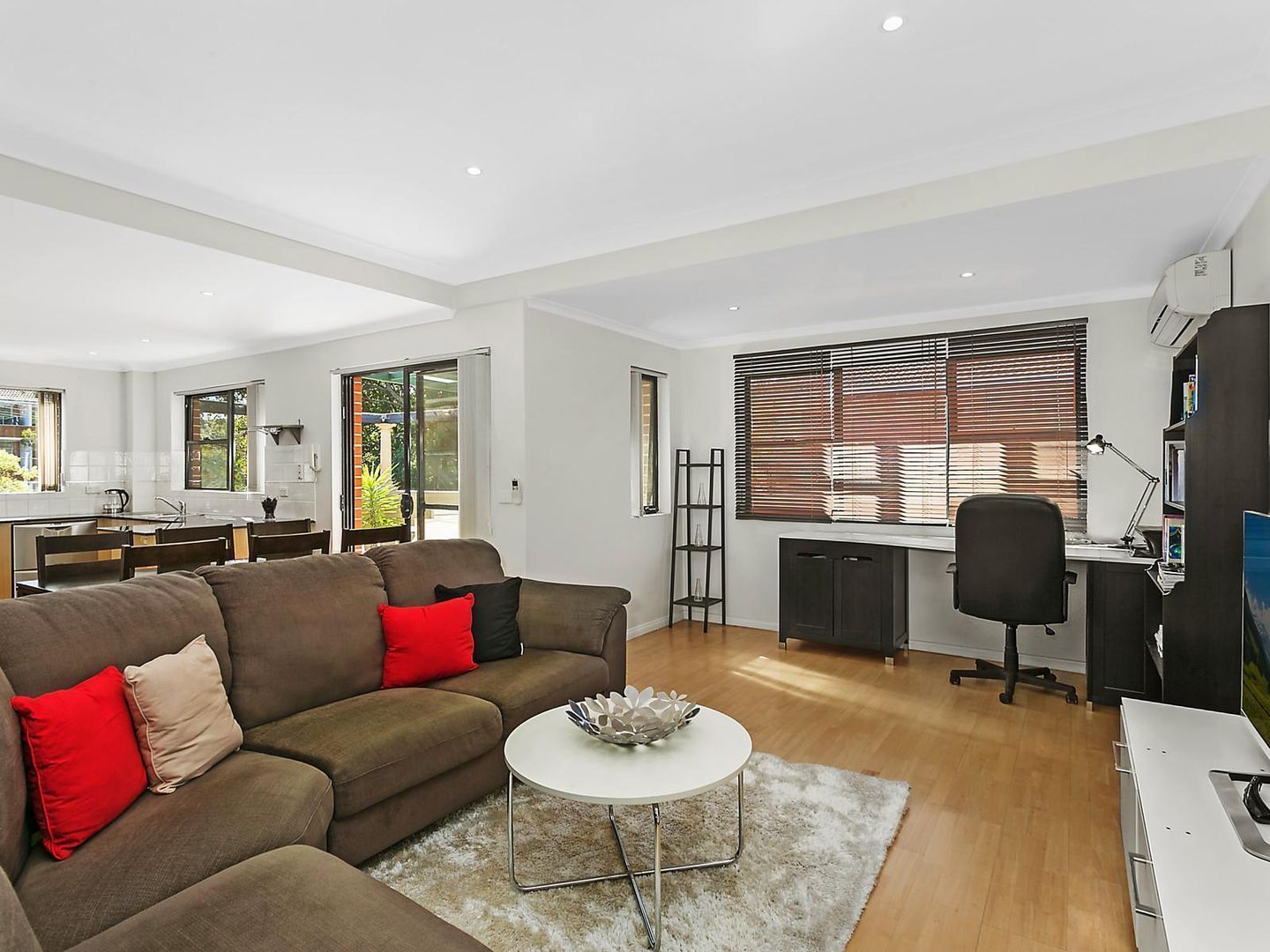 14/63A Grosvenor Crescent, SUMMER HILL NSW 2130, Image 1