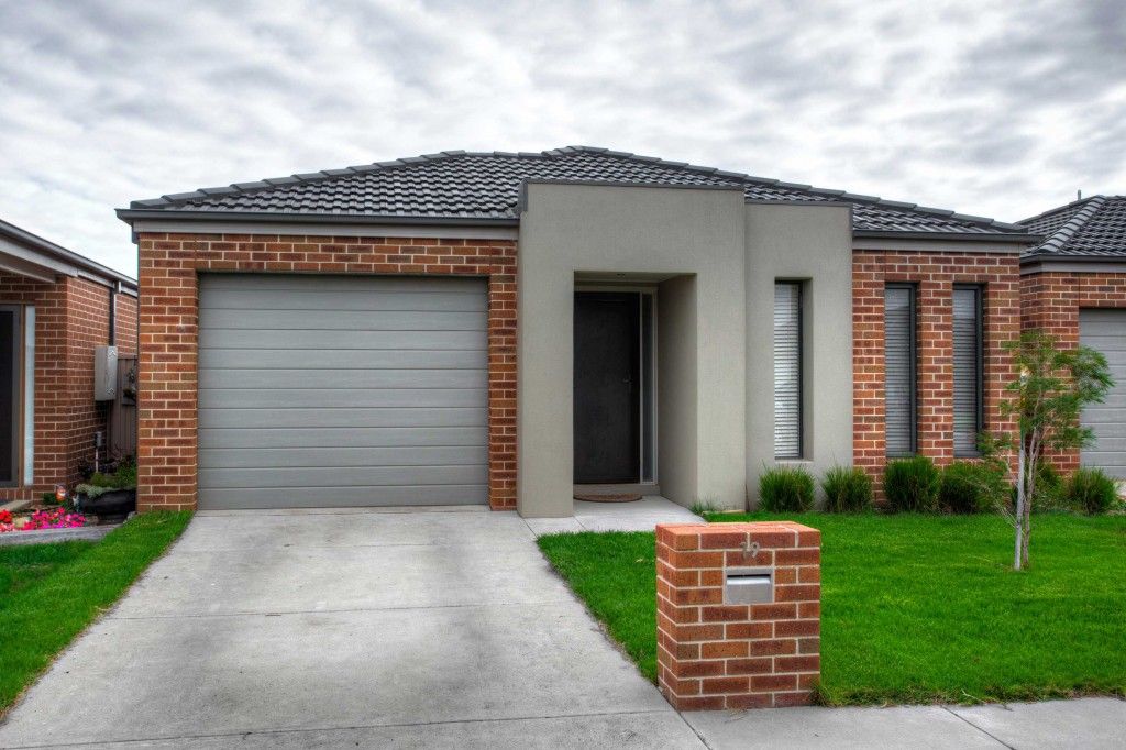 19 Echo Place, Alfredton VIC 3350, Image 0