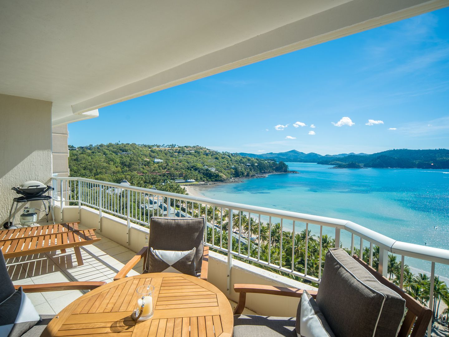 CA1302 Whitsunday Apartment, Hamilton Island QLD 4803, Image 2