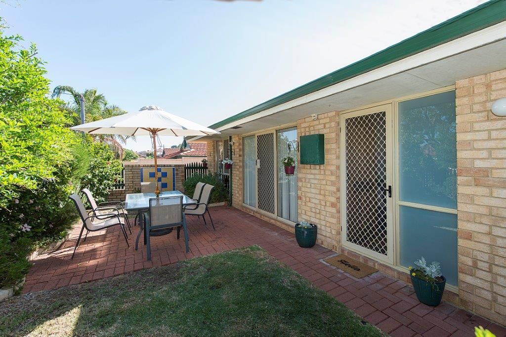 1/27 McMillan Street, Victoria Park WA 6100, Image 2