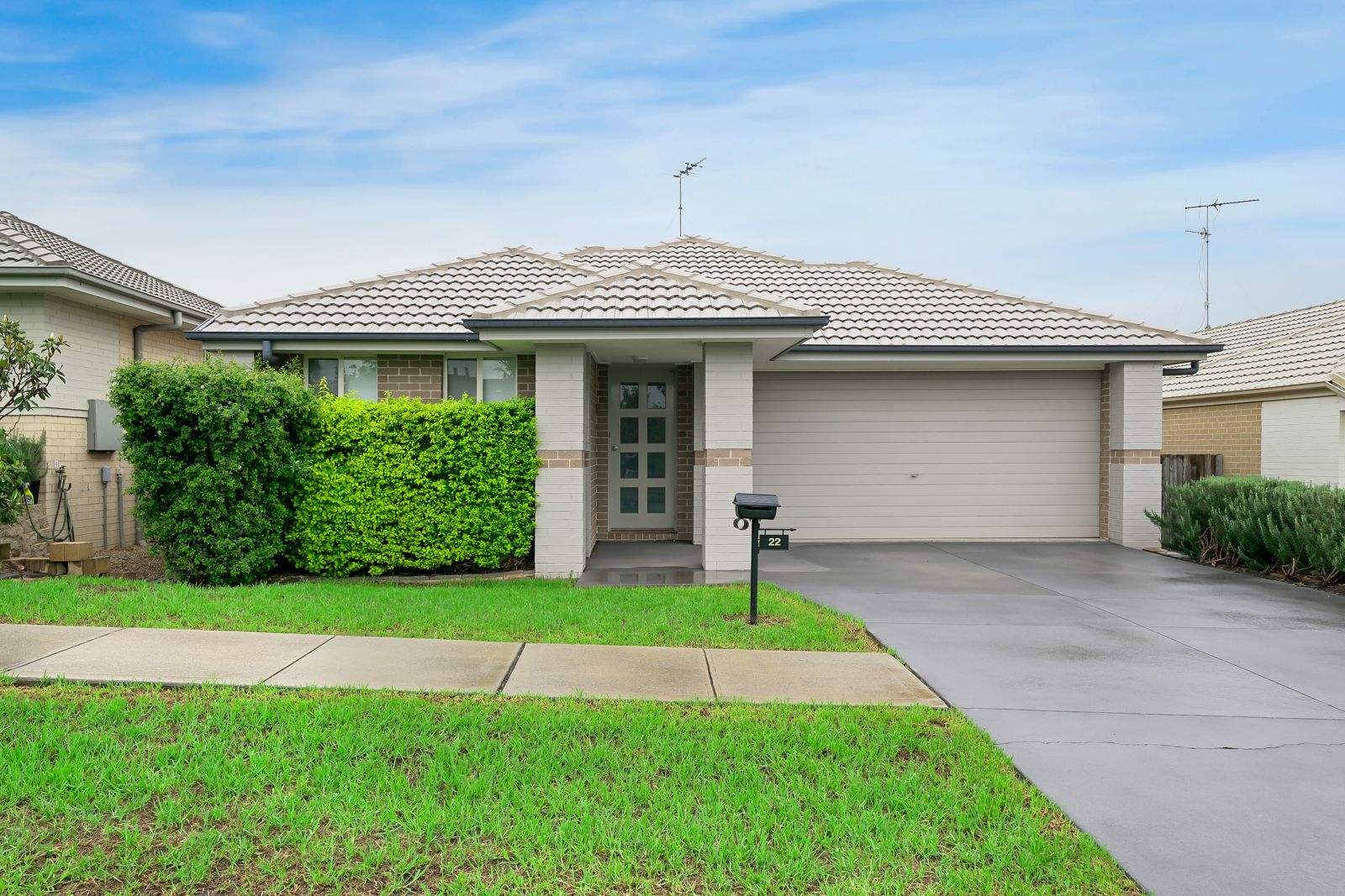 22 Greenfield Crescent, Elderslie NSW 2570, Image 0