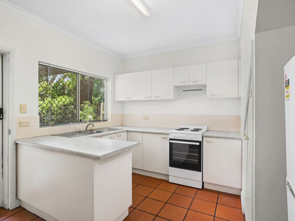 4/528 Varley Street, Yorkeys Knob QLD 4878, Image 1