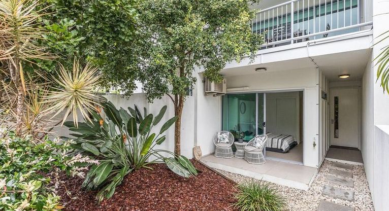3 bedrooms Townhouse in 2/54 Shetland MORNINGSIDE QLD, 4170