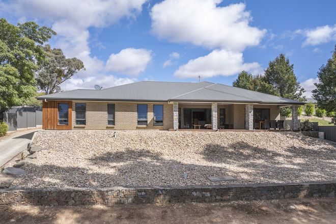 Picture of 10 Edward Street, CLARE SA 5453