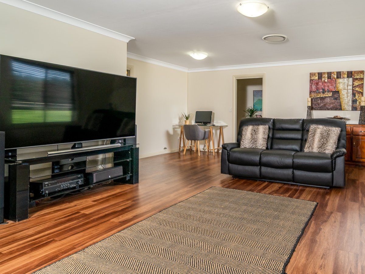 6 Redgum Place, Narromine NSW 2821, Image 1