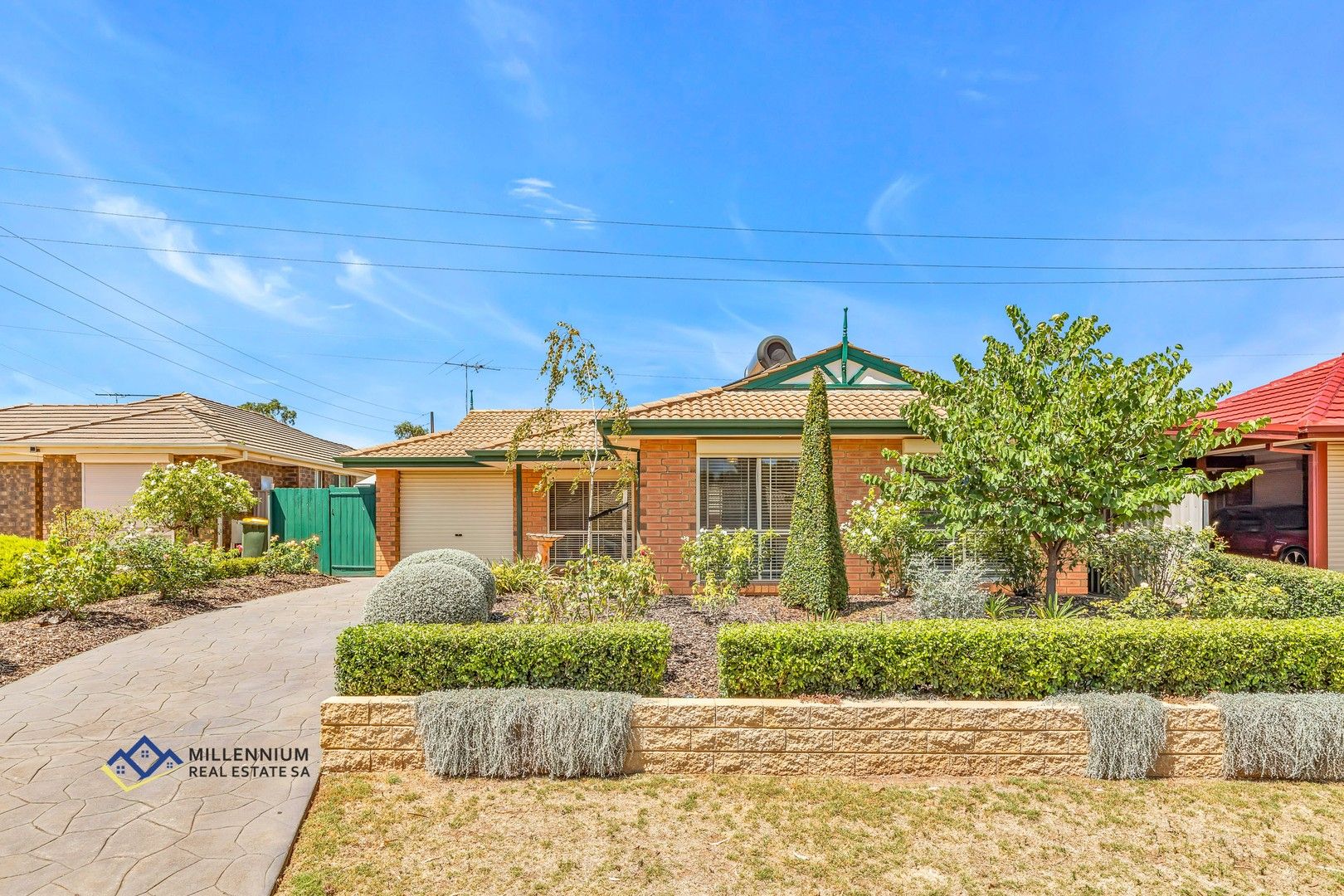 2 bedrooms House in 10 Brookside Close DAVOREN PARK SA, 5113