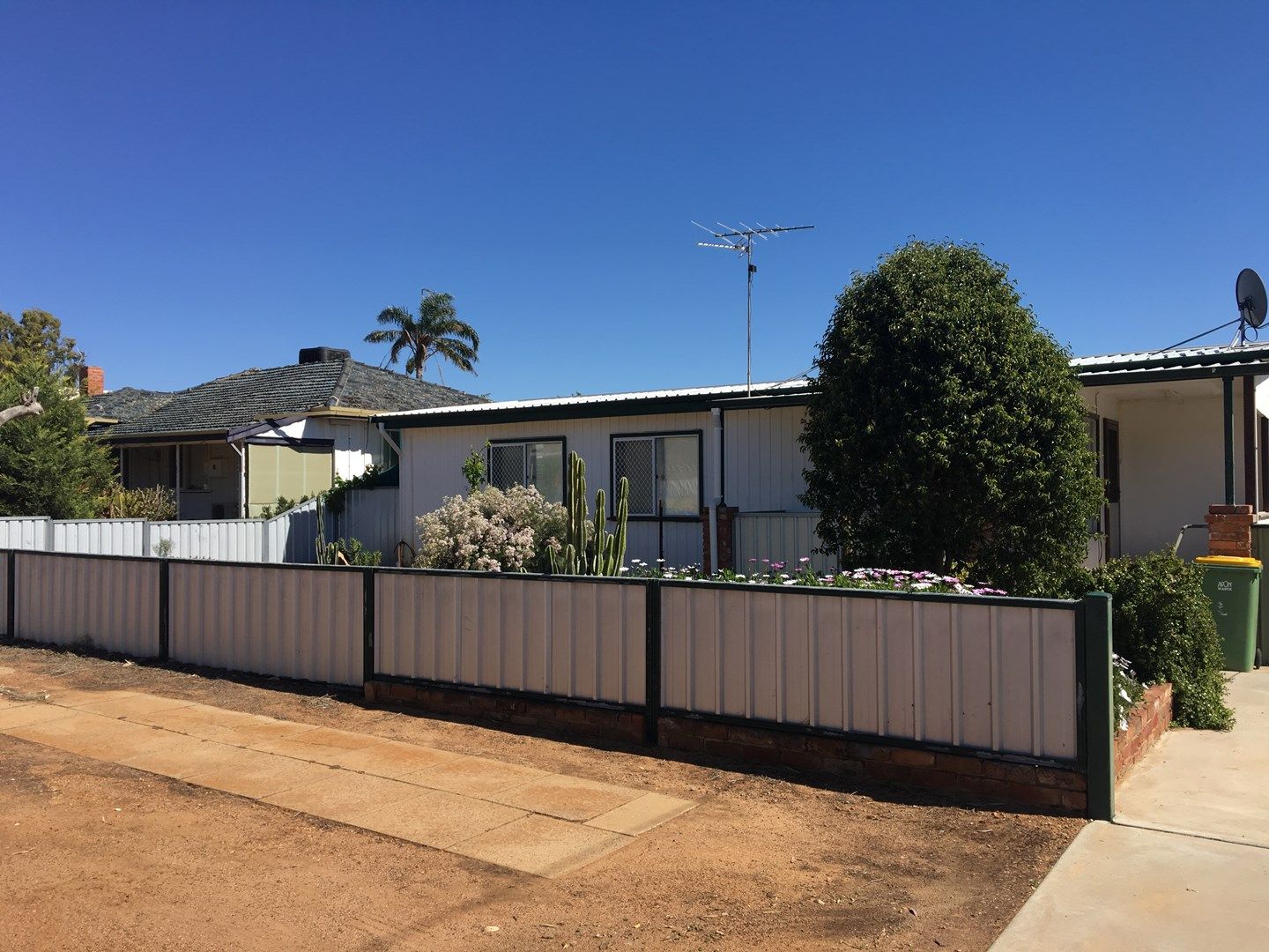 4 STONE WAY, Dalwallinu WA 6609, Image 0