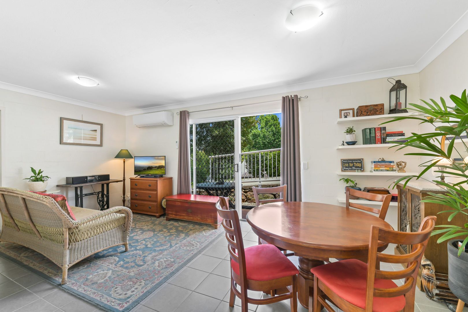 1/7 Bradley Street, Nambour QLD 4560, Image 2