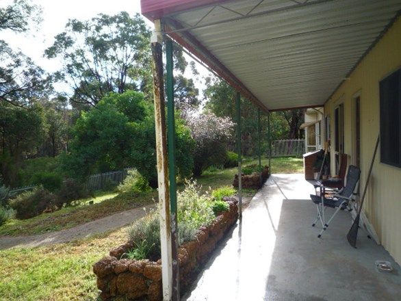 29 Bolganup Road, Porongurup WA 6324, Image 2