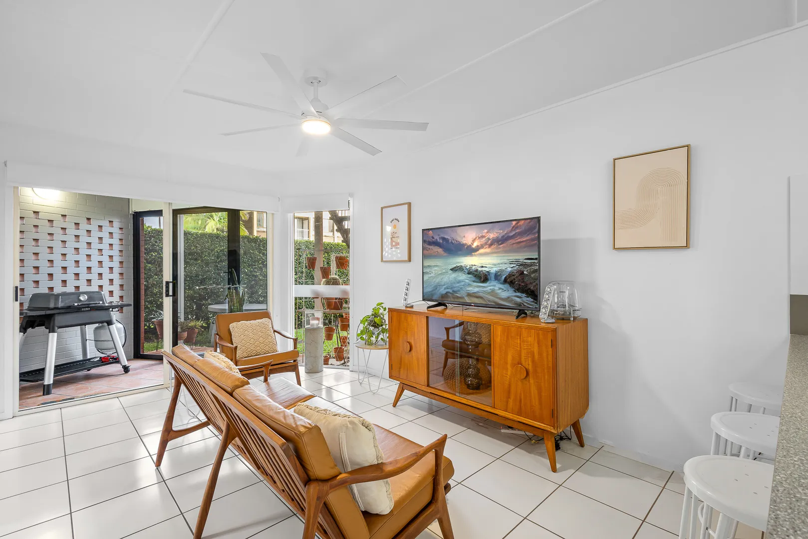 Apartment in Alexandra Headland - View 3