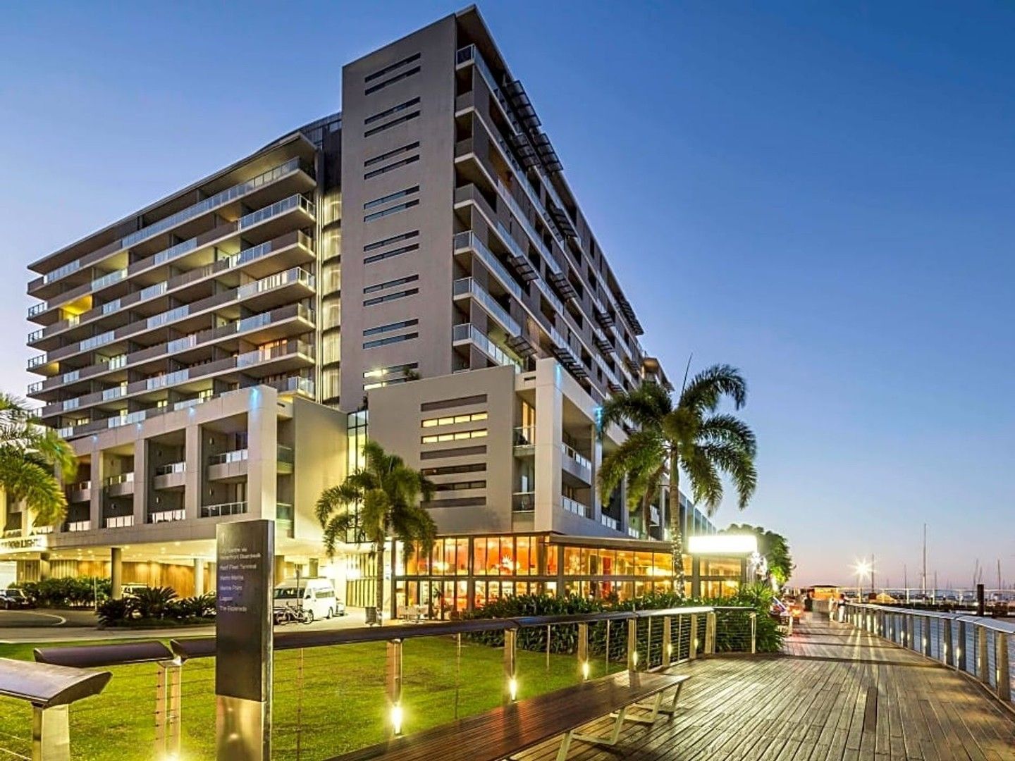 1 bedrooms Apartment / Unit / Flat in 507/1 Marlin Parade CAIRNS CITY QLD, 4870