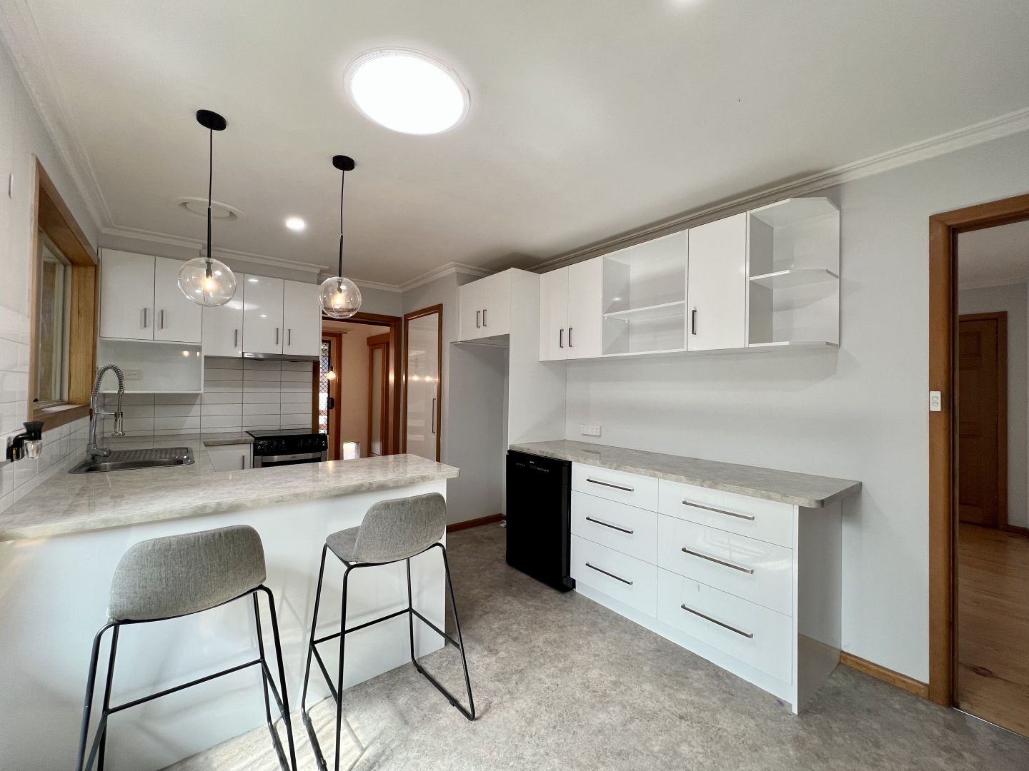 60 Darriwill Street, Bell Post Hill VIC 3215 House For Rent 470