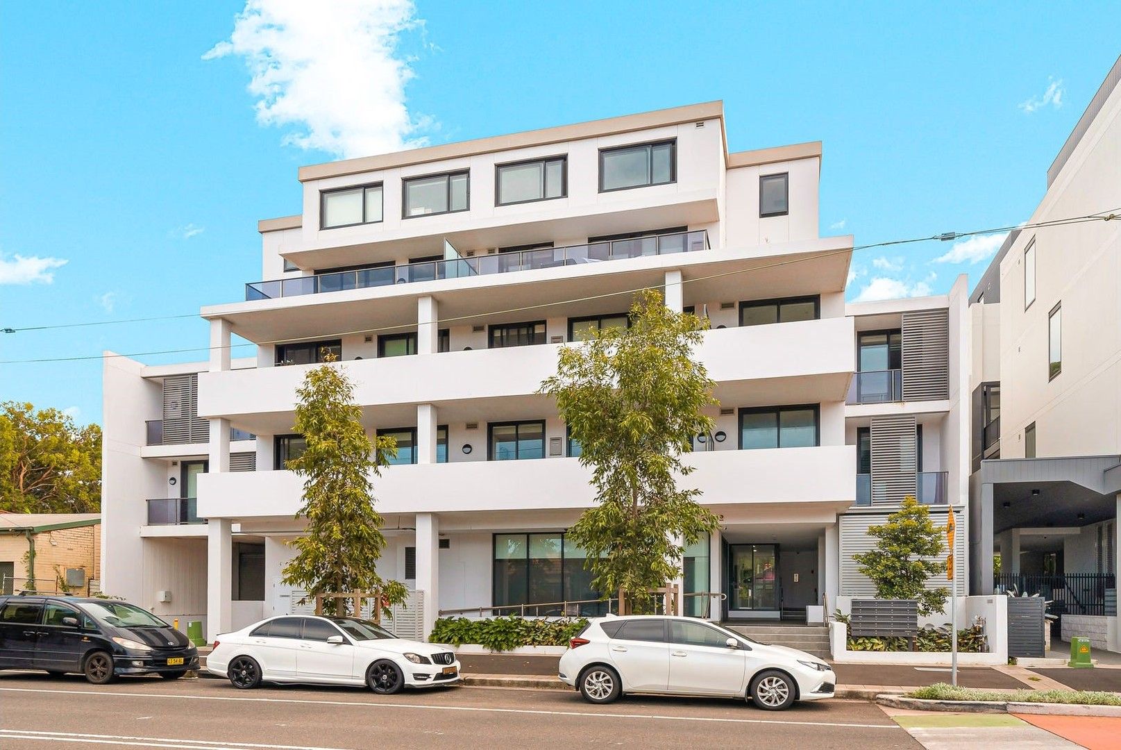 2 bedrooms House in 204/27 Robey Street MASCOT NSW, 2020