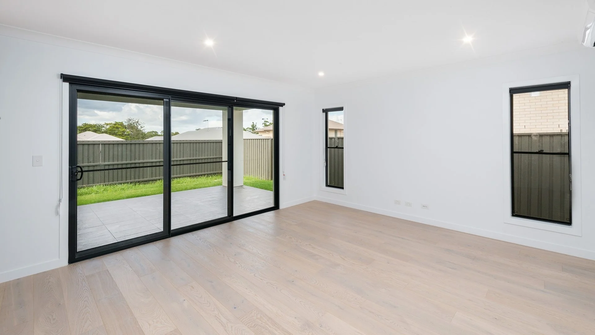 Additional image 2 of 9 Stirling Street, Bridgeman Downs QLD 4035