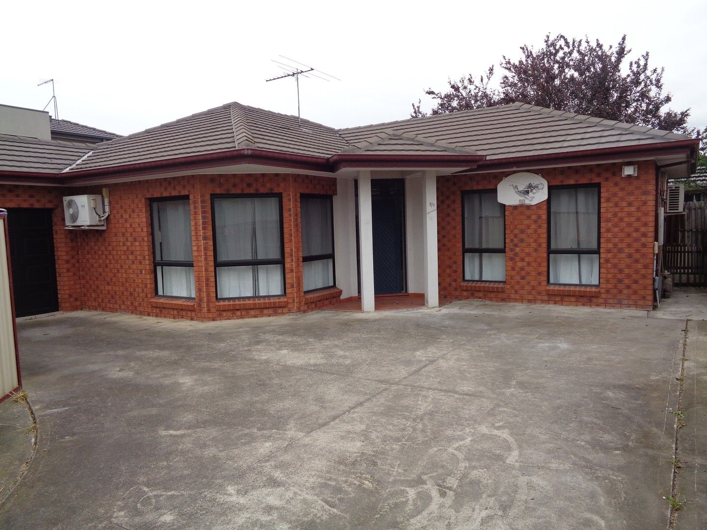 3 bedrooms Apartment / Unit / Flat in 2/1 Cremorne Street BRAYBROOK VIC, 3019