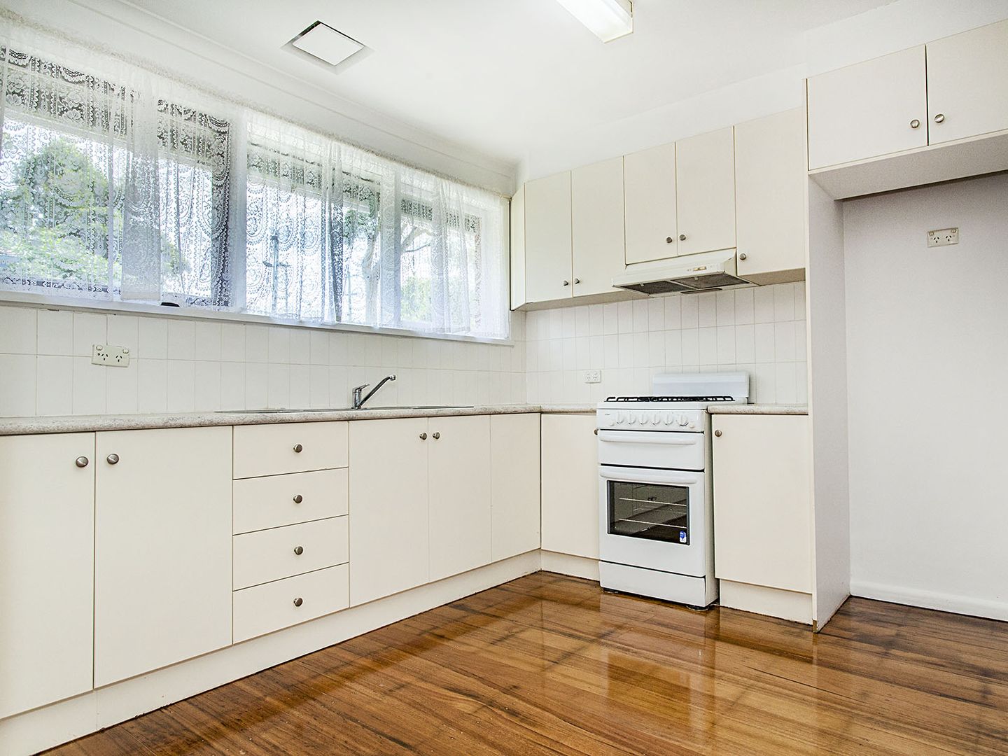 4/374 Middleborough Road, Blackburn VIC 3130 Apartment For Rent Domain