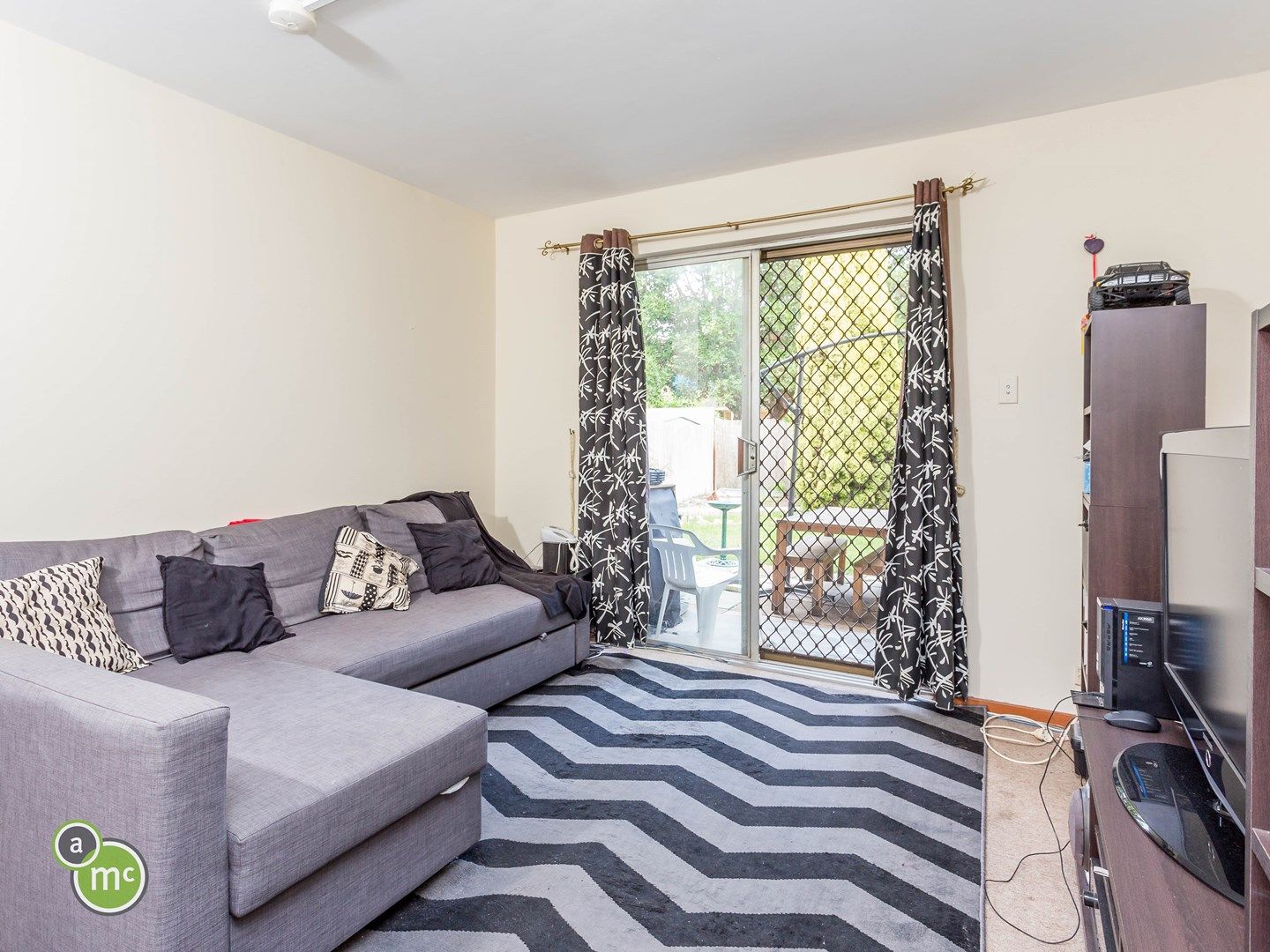 10C/305 Harborne Street, Glendalough WA 6016, Image 0