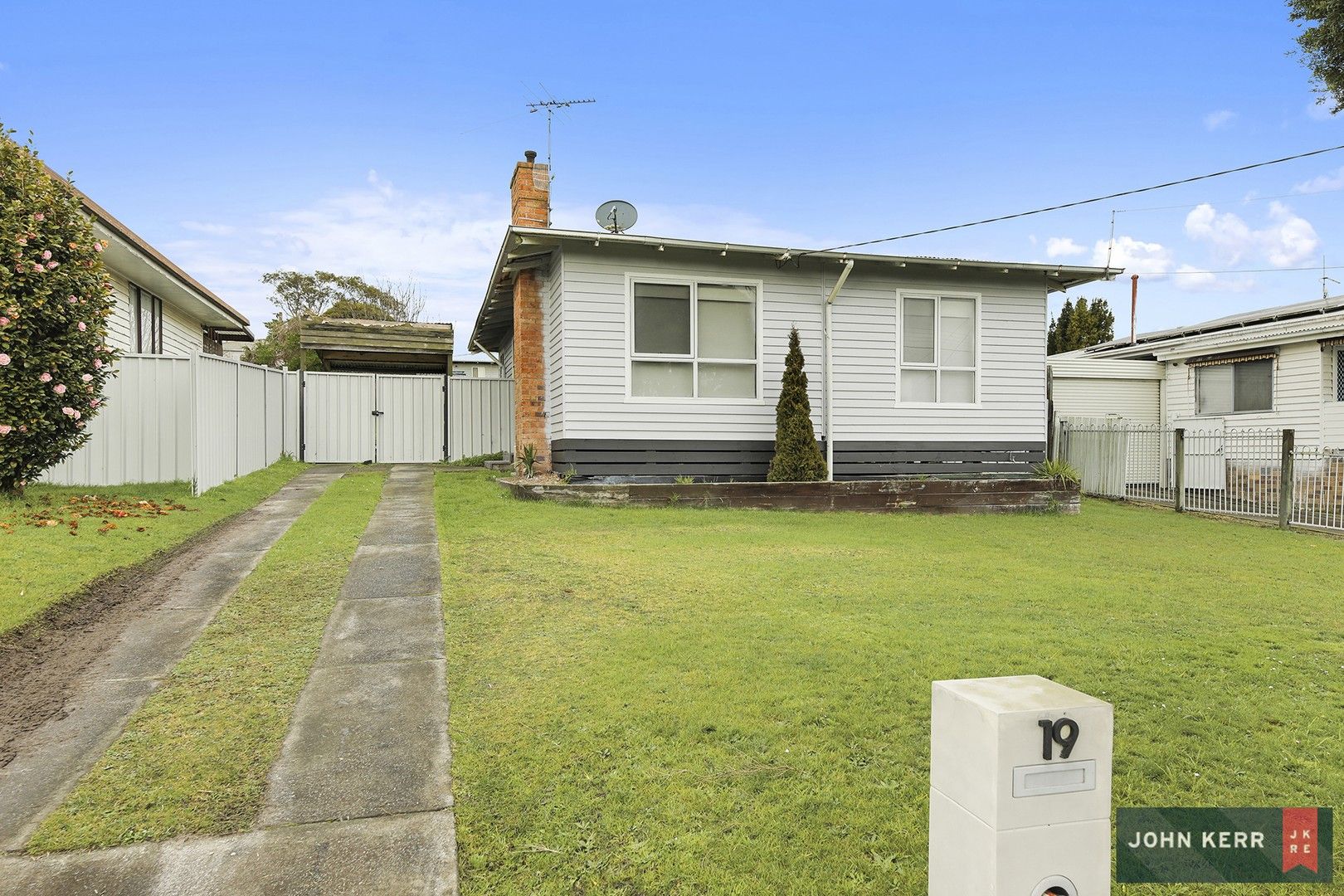 3 bedrooms House in 19 Charles Street MOE VIC, 3825