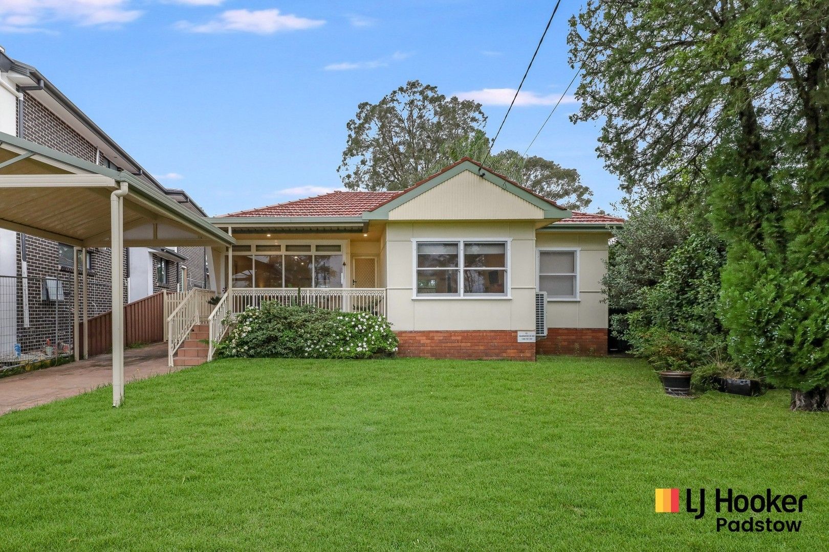 26 Harford Avenue, East Hills NSW 2213, Image 0