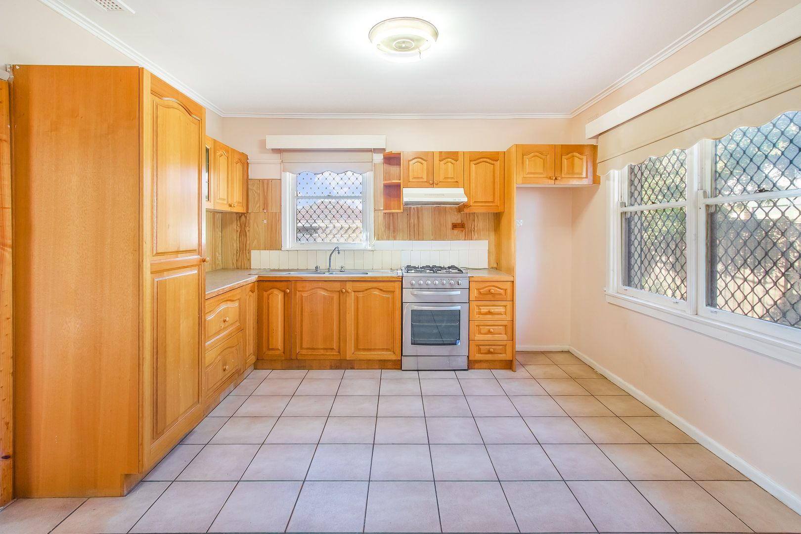 8 O'Dowd Street, Reservoir VIC 3073, Image 2