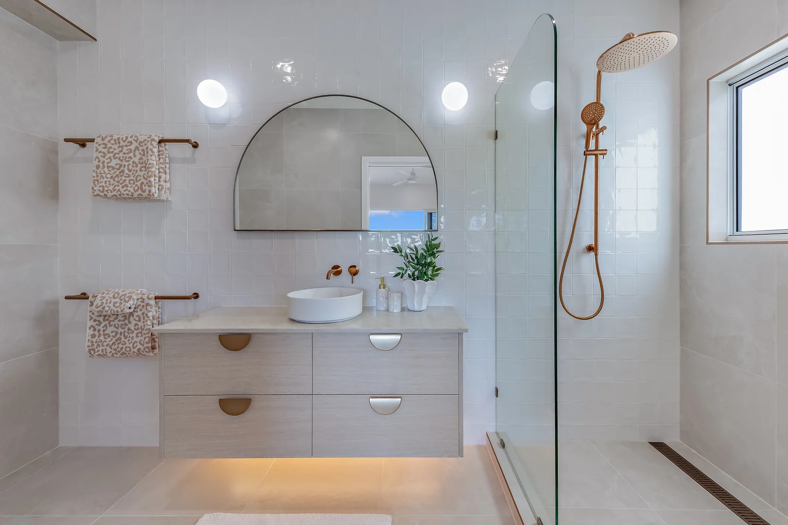 Additional image 20 of 40 Seaview Drive, Airlie Beach QLD 4802