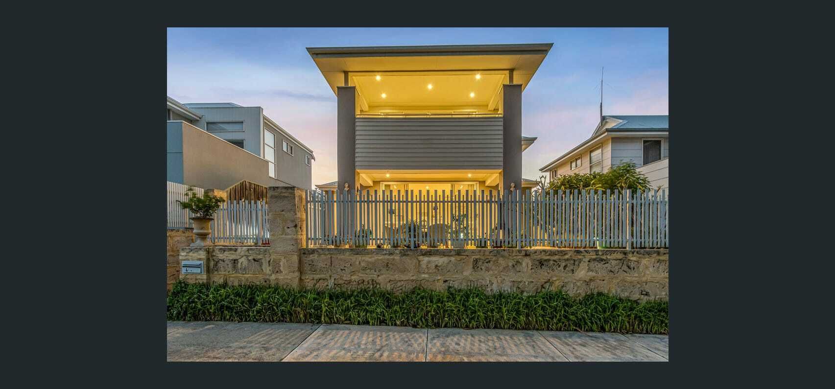 3 bedrooms House in 4 Sunny Cl YANCHEP WA, 6035