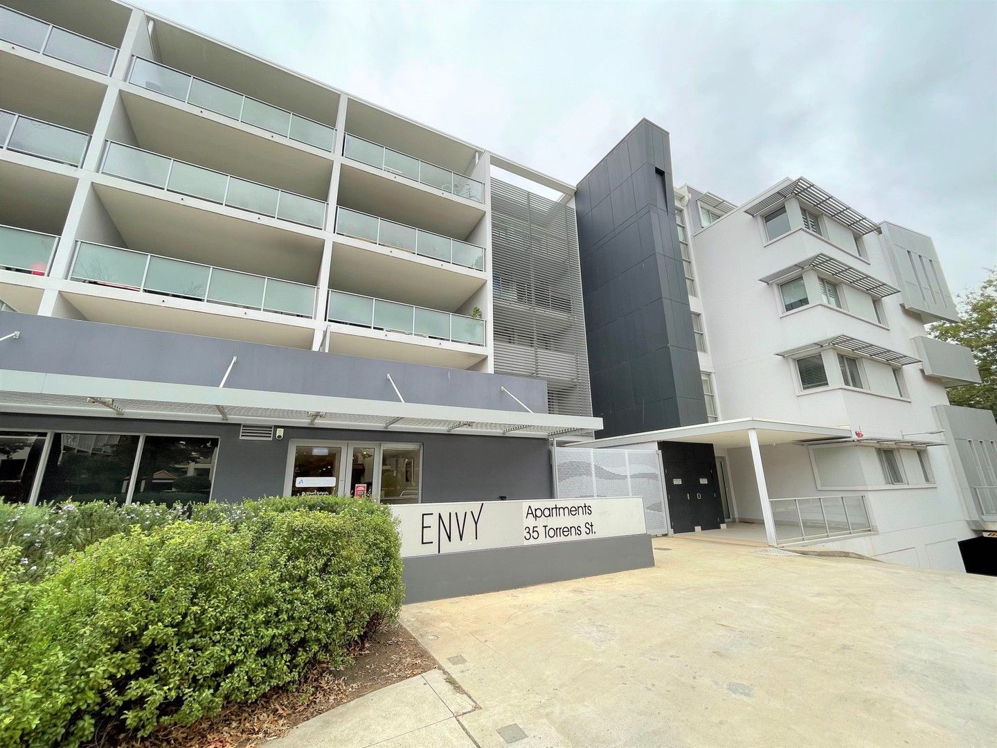 1 bedrooms Apartment / Unit / Flat in 54/35 Torrens Street BRADDON ACT, 2612